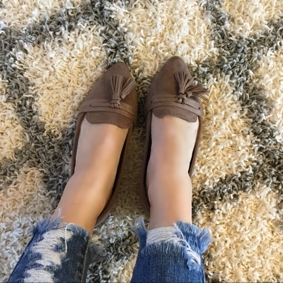 1 LEFT‼️ Miranda Tasseled Loafer - Picture 5 of 7